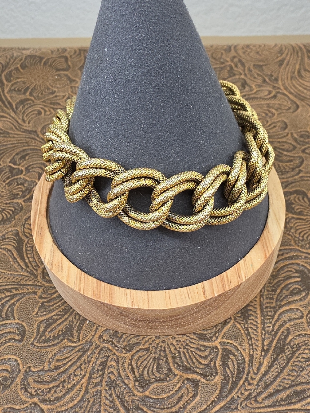 Vintage Gold-Tone Chunky Double Curb Link Textured Bracelet
